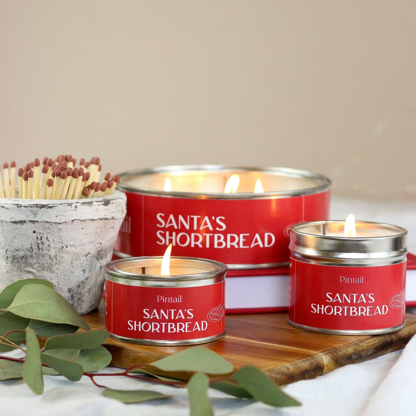 Santa's Shortbread Paint Pot Candle (130g)