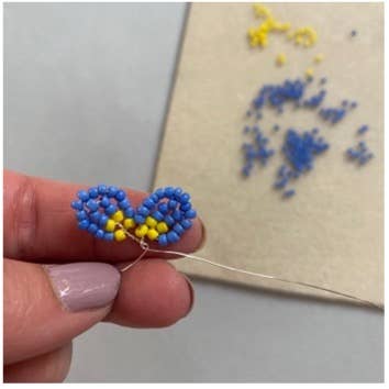 Forget-Me-Not Beaded Flower Craft Kit